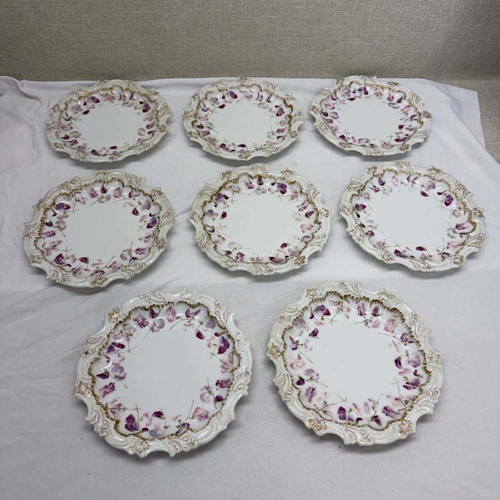 8 T&V Limoges France Souvenir Purple Sweet Pea Scalloped Gold Gilt Plates 7.5in